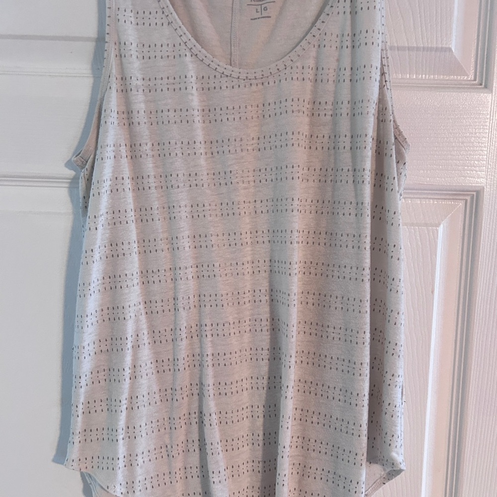 Old Navy Gray Sleeveless Tank Top